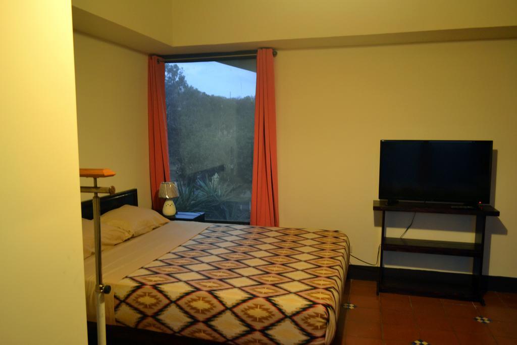 Hotel Columbus San Jose  Bilik gambar