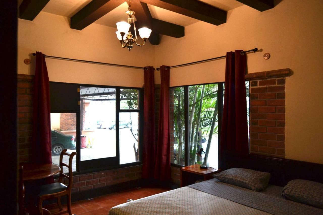 Hotel Columbus San Jose  Luaran gambar